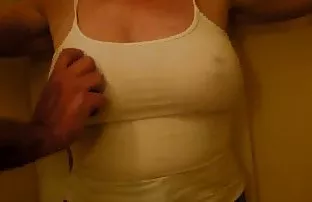 XXX వ్యక్తి ఉంది గుండు కంట్ యంగ్ ప్రియురాలు