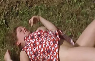 XXX బాస్ ఇబ్బంది పెట్టాడు తన కార్యదర్శి డెస్క్టాప్ మీద