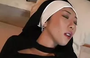 XXX సెక్సీ వేశ్యలు కుమ్ముట ముధీరిన సెక్స్ వేడి బాయ్