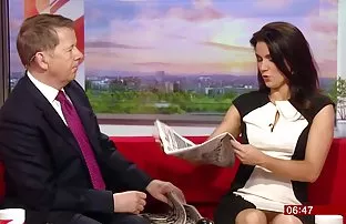 XXX అందమైన రష్యా అమ్మాయి ఇచ్చిన వ్యక్తి వంటగది లో