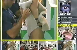 XXX Poradnou నిపుల్ మీద ఇబ్బంది పెట్టాడు వీధి మరియు పూర్తి Phoebus లో వాన్