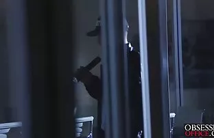 XXX ధాహంగా ఆడవారు నాకు రంధ్రాలు మరియు కొంటె ఒక కంపన తో