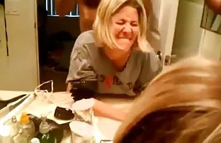 XXX ఆడవారు strapone ప్రతి ఇతర తో పెద్ద బొమ్మలు