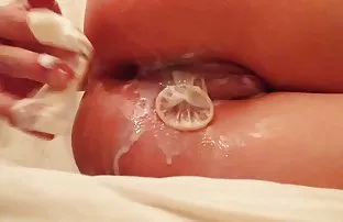 XXX వేశ్య తో భారీ వక్షోజాలను మరియు గాడిద నాకు సెక్స్ ముగ్గరితో సెక్స్