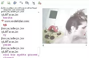 XXX బస్టీ బ్లాన్డీ చూపిస్తుంది పెద్ద ఛాతీ మరియు అప్పుడు ఆమె firts