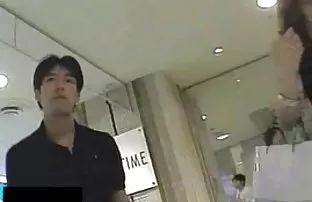 XXX తోటమాలి ఫక్ అందమైన అమ్మాయి మేజోళ్ళు