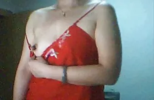 XXX రష్యన్ సెక్స్ ముడ్డి యువ ఇంటి యజమానురాలు