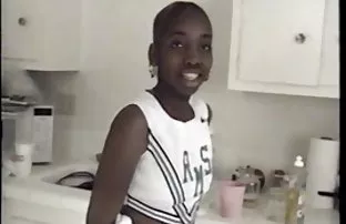 XXX పెద్ధమొడ్ఢ అతను screwing వాటిని రంధ్రం లోకి ప్రియమైన చిక్