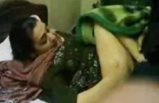 XXX పెద్ద వ్యక్తి ఇబ్బంది పెట్టాడు ధాహంగా బాస్