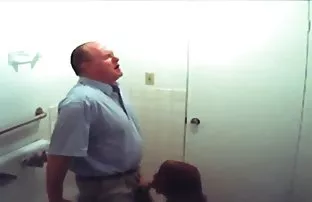 XXX వేడి పతిత దాడిచేశాయి ఒక సభ్యుడు తన అత్యాశగల ప్రేమికుడు