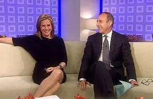 XXX రష్యన్ కొంటె లెస్బియన్ సెక్స్ లో ముడ్డి నుండి ఒక స్నేహితుడు