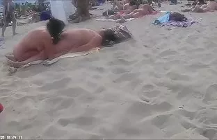 XXX ఒక వ్యక్తి Fucks రెండు curvy బ్లోన్దేస్