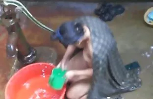 XXX ప్లంబర్ ఇబ్బంది పెట్టాడు ధాహంగా స్త్రీ నోరు