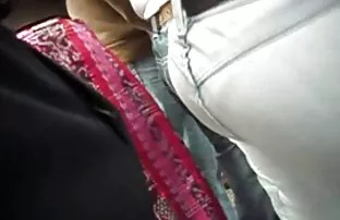 XXX ఒకవిధమైన అద్దాలు ఇబ్బంది పెట్టాడు మూలుగుల నల్లటి జుట్టు గల స్త్రీని