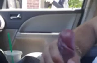 XXX పెద్ధ ముడ్డి యువ పీలుస్తుంది ఒక పురుషాంగం కండరాల గై మరియు sat on him