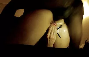 XXX పరిణతి అందగత్తె ఇబ్బంది పెట్టాడు పూల్ ద్వారా వ్యక్తి