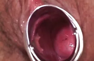 XXX కార్యదర్శి ఇబ్బంది పెట్టాడు కార్యాలయంలో తల