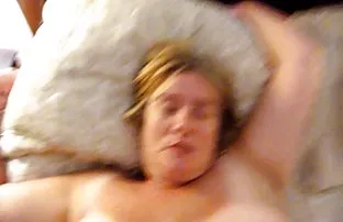 XXX కోచ్ pitoresque మానభంగం లో ఒక అమ్మాయి రెండు రంధ్రాలు