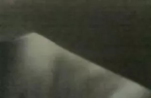 XXX Otlizal చిక్ బెంచ్ మీద మరియు వ్రేలాడుదీస్తారు ఆమె పూకు