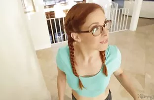 XXX రాగి జుట్టు ప్రేమించే హార్డ్ సెక్స్ తో కొన్ని అబ్బాయిలు