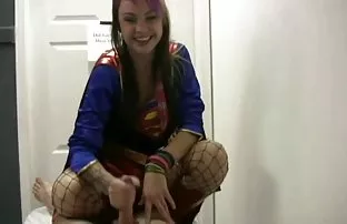 XXX డార్క్ బొచ్చు వేశ్య sucks మరియు హెచ్చుతగ్గుల న boner పీలుస్తుంది గొరుగుట వచ్చింది పూకు