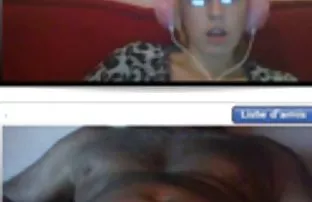 XXX సూపర్మ్యాన్ Fucks వ్రాతలు తిరుగుబోతు పెద్ధ కార్టూన్ తీస్తూ నిలబడి ఒక కాంక్రీటు కాలమ్ సభ్యుడు