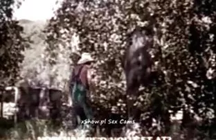 XXX సుమారు ఇబ్బంది పెట్టాడు రష్యన్ పతిత లో నోరు మరియు యోని పూకు